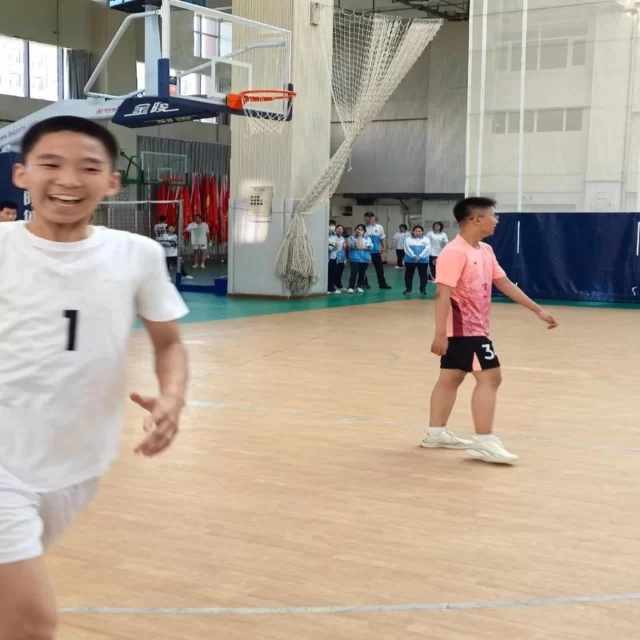 欧冠四强名单正式揭晓引热议